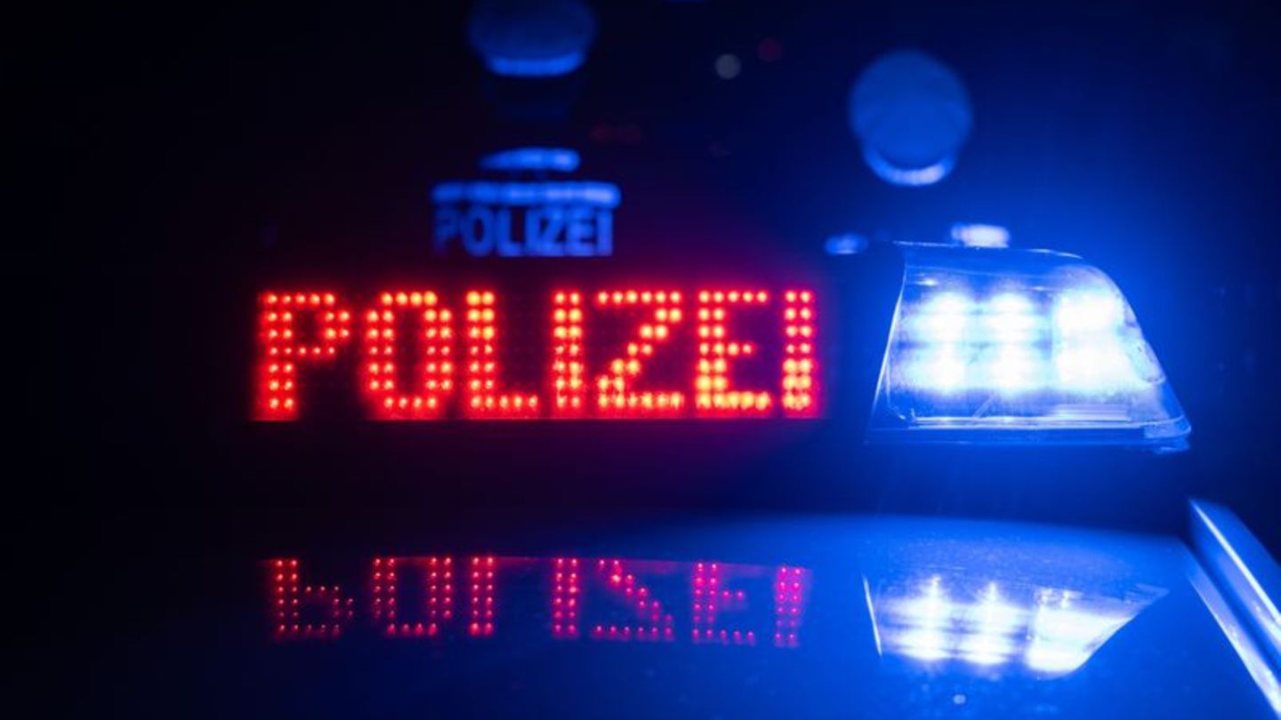 Hohenlohekreis: Zwei Verletzte und hoher Sachschaden bei Lkw-Unfall